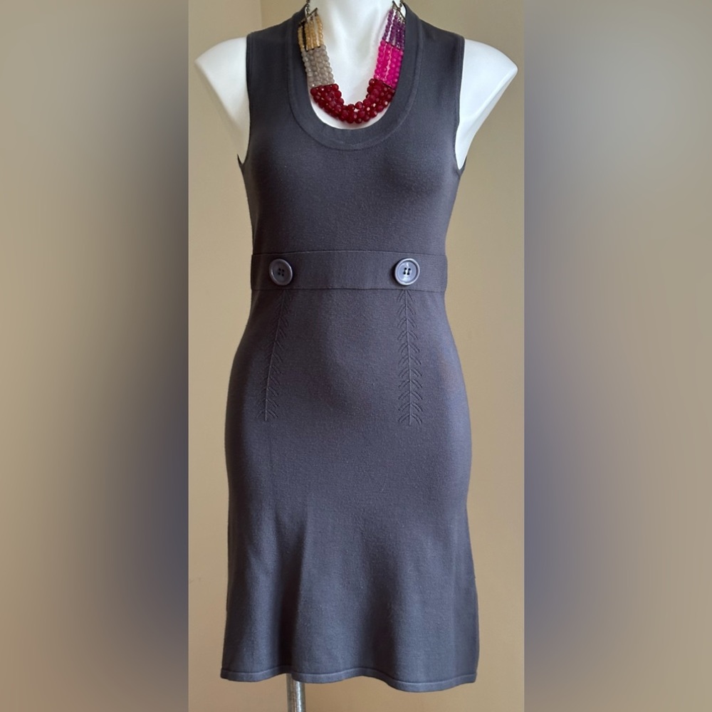 Lapis Gray/Blue Sleeveless Body con Dress SZ M Pull Over 2 Big Buttons I…